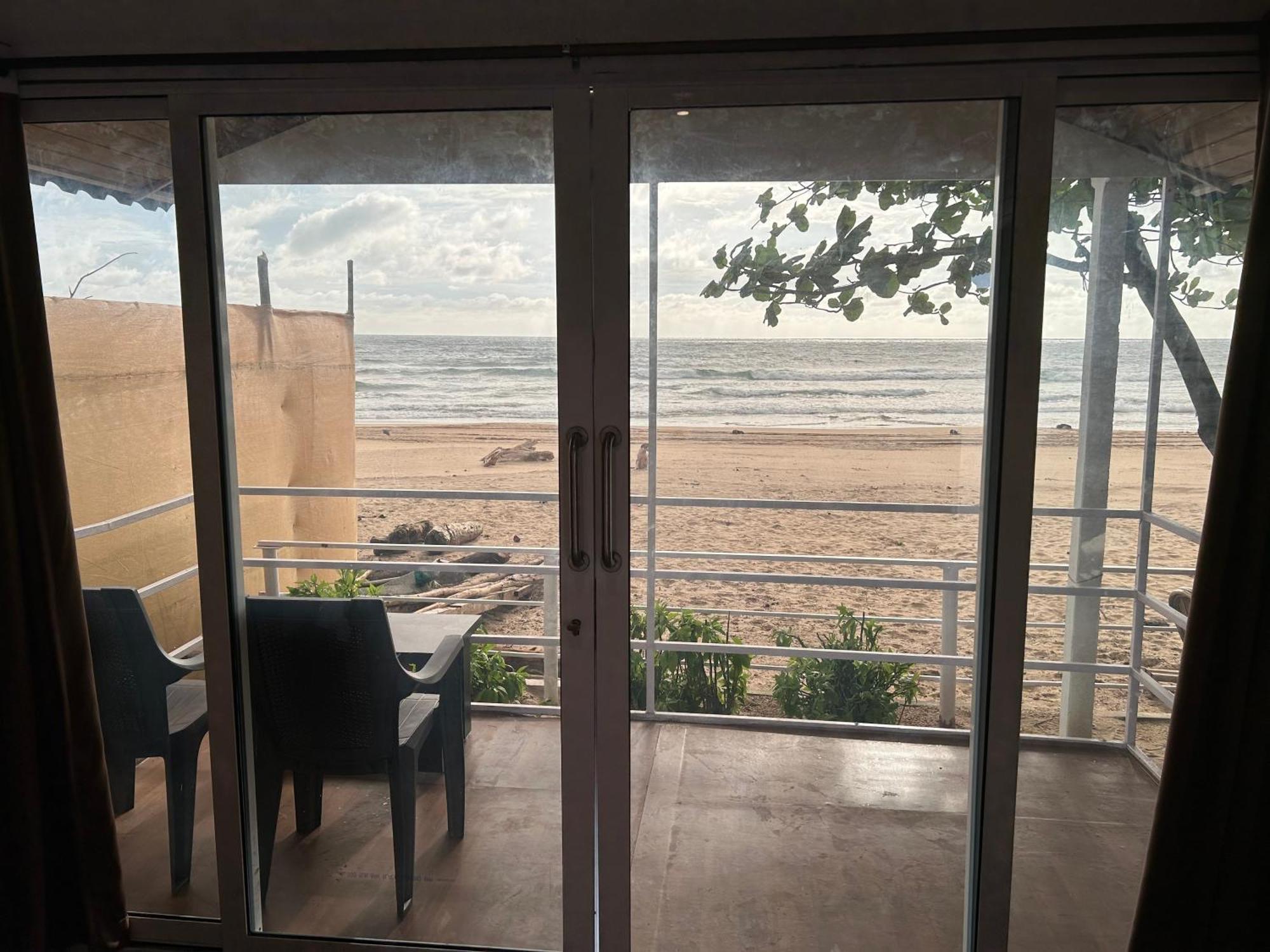Omkar Beach Bungalow Agonda Eksteriør billede